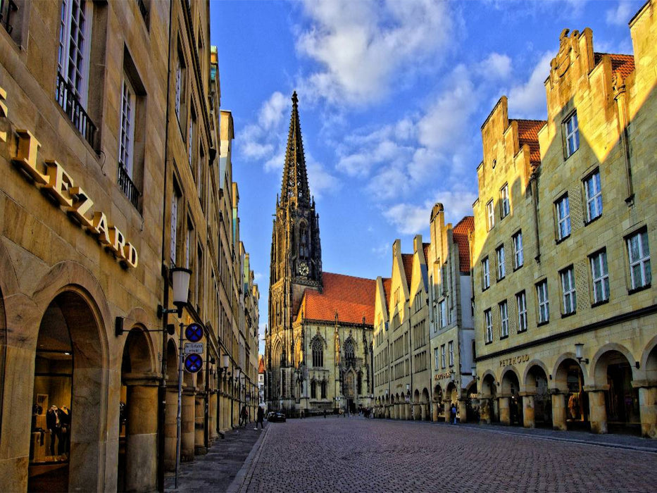 Die St. Lamberti-Kirche am Prinzipalmarkt wurde zwischen 1375 und 1450 erbaut - CALVENDO Foto-Puzzle'