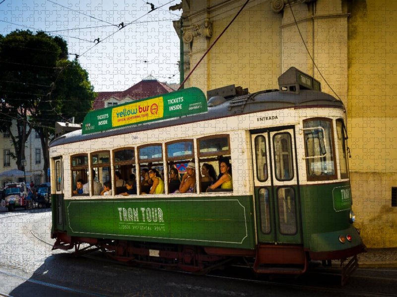 Strassenbahn in der Altstadt - CALVENDO Foto-Puzzle'