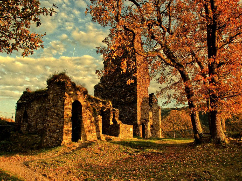 Burgruine Are im Abendlicht - CALVENDO Foto-Puzzle'
