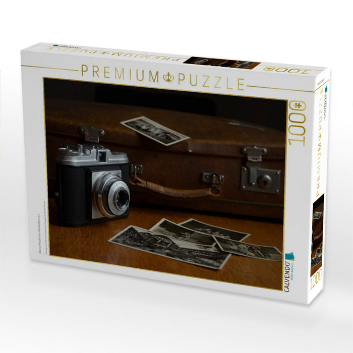 Älteres Modell einer Kleinbildkamera - CALVENDO Foto-Puzzle'