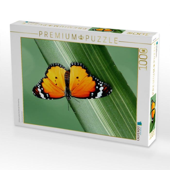 Schöner exotisch leuchtender Schmetterling - CALVENDO Foto-Puzzle'