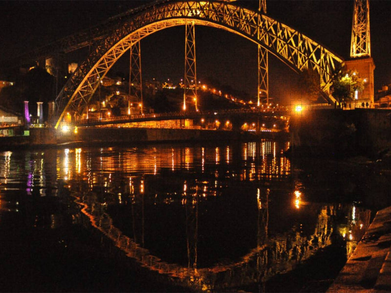 Porto bei Nacht, Fotografie von Nicola Furkert, auf Leinwand mit Keilrahmen - CALVENDO Foto-Puzzle'