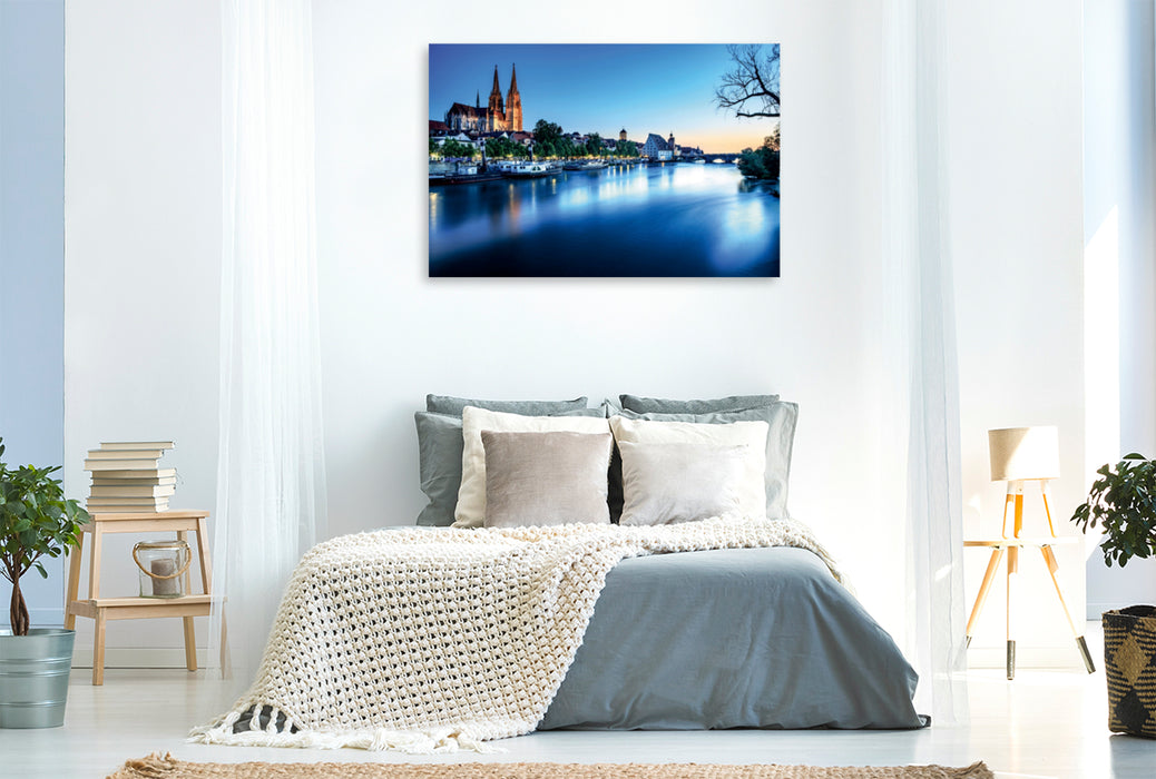 Premium Textil-Leinwand Premium Textil-Leinwand 120 cm x 80 cm quer Ein Motiv aus dem Kalender Regensburg - Welterbestadt an der Donau