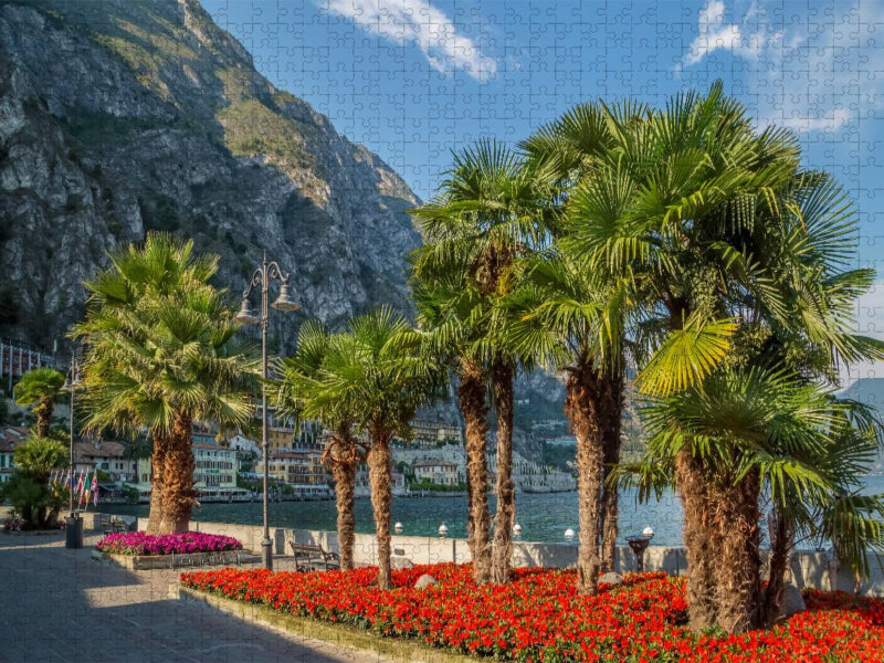 GARDASEE Prächtige Uferpromenade in Limone sul Garda - CALVENDO Foto-Puzzle'