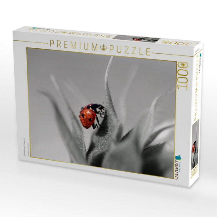 Glückskäfer mit Morgentau - CALVENDO Foto-Puzzle'