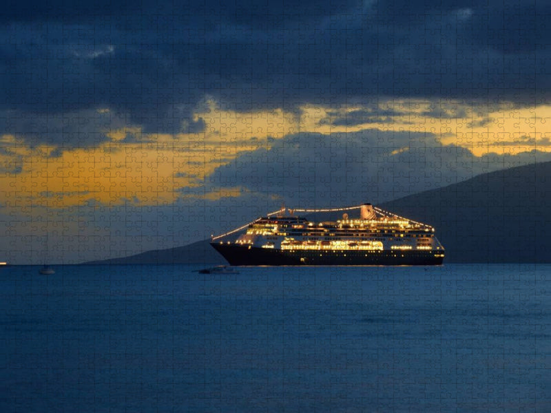 Kreuzfahrtschiff vor La Haina, Maui - CALVENDO Foto-Puzzle'