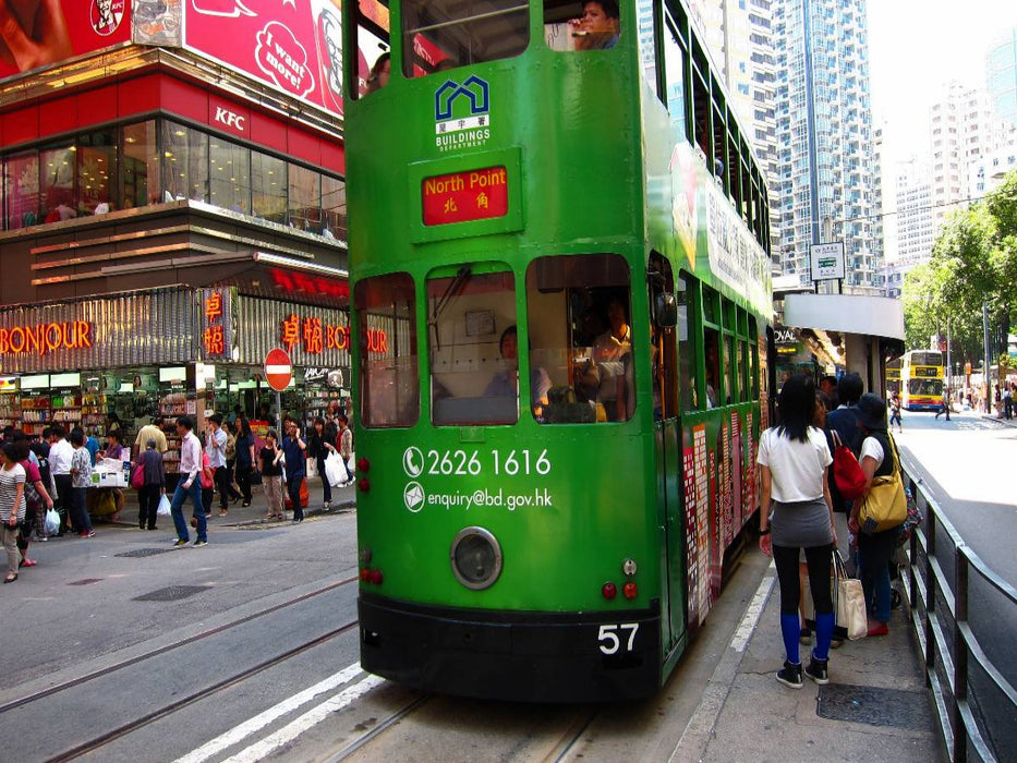 Alte Straßenbahn auf Hongkong Island - CALVENDO Foto-Puzzle'