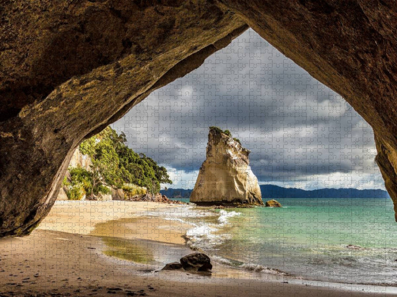 Cathedral Cove - Nordinsel - CALVENDO Foto-Puzzle'