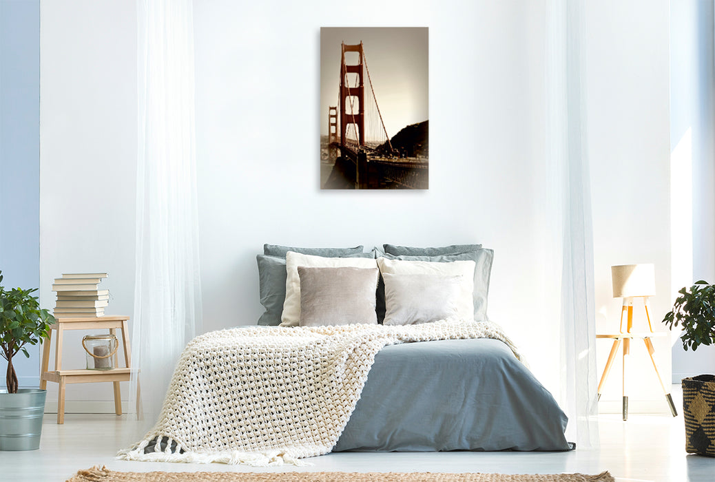 Premium Textil-Leinwand Premium Textil-Leinwand 80 cm x 120 cm  hoch GOLDEN GATE BRIDGE Vintage