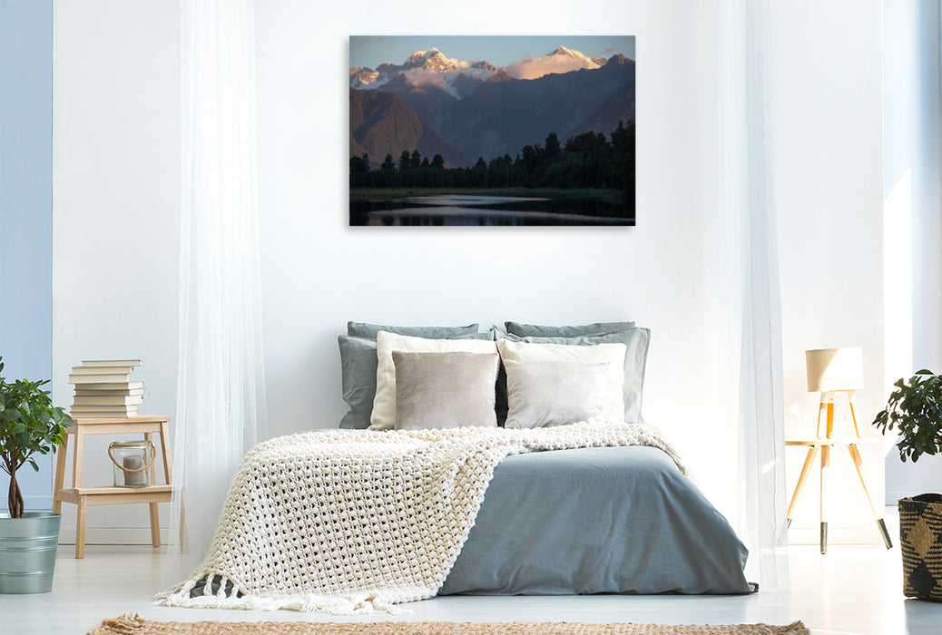 Premium Textil-Leinwand Premium Textil-Leinwand 120 cm x 80 cm quer Lake Matheson, Neuseeland