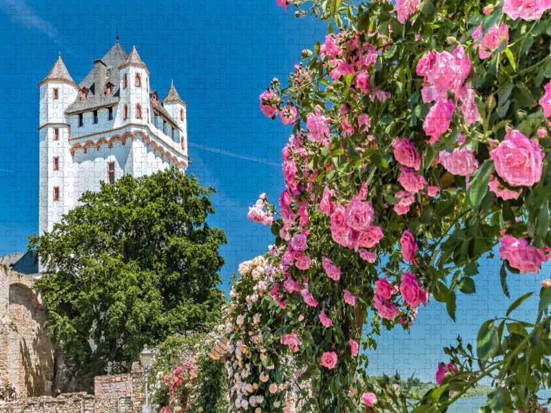 Kurfürstliche Burg mit Rosen - CALVENDO Foto-Puzzle'