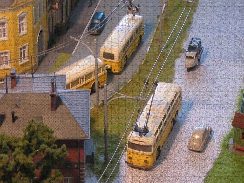 Eheim Trolleybusse als Ergänzung zur Modellbahn - CALVENDO Foto-Puzzle'