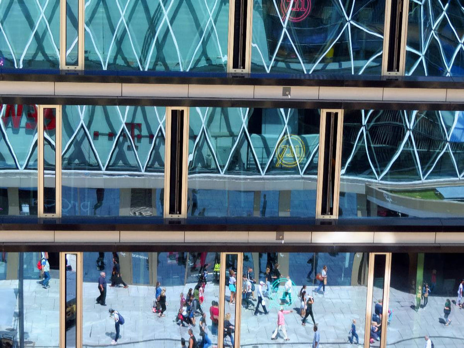 Straßenszenen-Spiegelung - CALVENDO Foto-Puzzle'