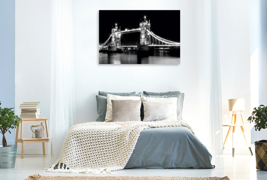 Premium Textil-Leinwand Premium Textil-Leinwand 120 cm x 80 cm quer LONDON Tower Bridge bei Nacht