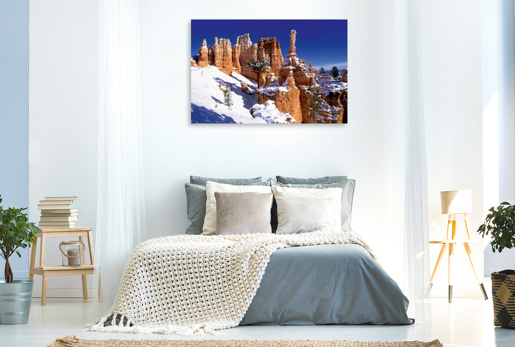 Premium Textil-Leinwand Premium Textil-Leinwand 120 cm x 80 cm quer Winter im Bryce Canyon, Utah, USA