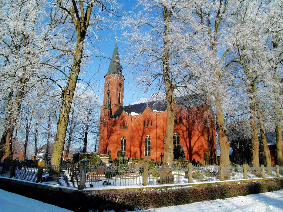 St. Nikolai-Kirche zu Stollhamm - CALVENDO Foto-Puzzle'
