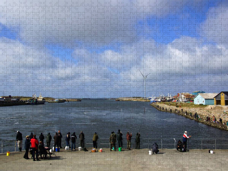 Angler in Hafen von Hvide Sande - CALVENDO Foto-Puzzle'