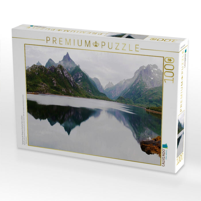 Spiegelung der Berge im Fjord auf den Lofoten - CALVENDO Foto-Puzzle'