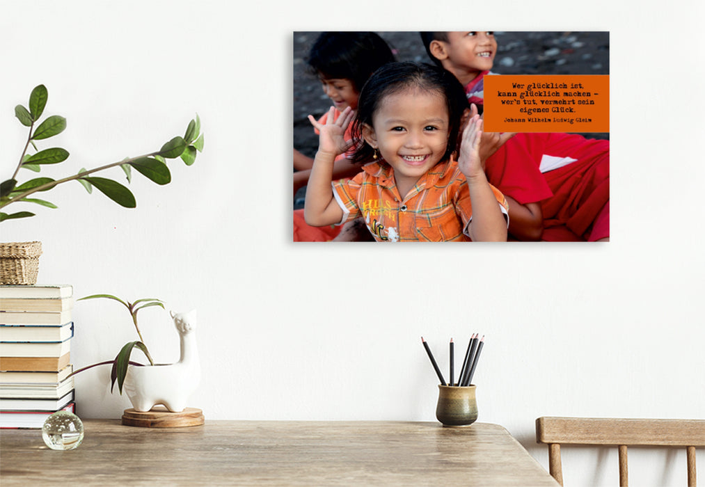 Premium Textil-Leinwand Premium Textil-Leinwand 120 cm x 80 cm quer Strahlendes Mädchen in Indonesien