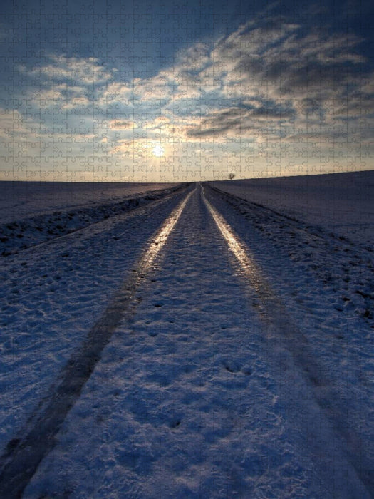 Eisiger Weg im Winter - CALVENDO Foto-Puzzle'