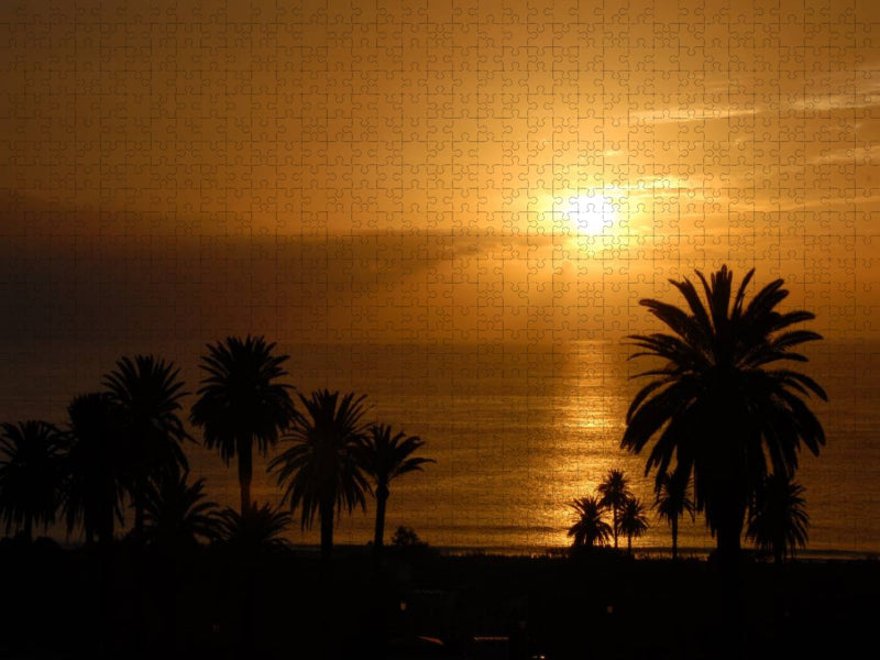 Ein Motiv aus dem Kalender Der Tag klingt aus - Sonnenuntergang im Valle Gran Rey - La Gomera - CALVENDO Foto-Puzzle'