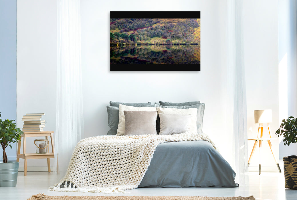Premium Textil-Leinwand Premium Textil-Leinwand 120 cm x 80 cm quer Zauberhafte Panorama Aufnahme von Loch Eilt, Glenfinnan, Schottland