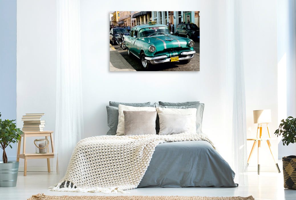 Premium Textil-Leinwand Premium Textil-Leinwand 120 cm x 80 cm quer Ein Motiv aus dem Kalender Cuba Cars