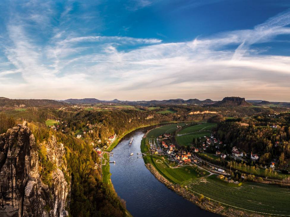 Blick über die Elbe, Deutschland - CALVENDO Foto-Puzzle'