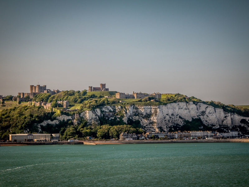 White rocks with Dover Castle - CALVENDO photo puzzle 