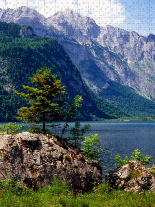 Obersee, umgeben von hohen Bergen - CALVENDO Foto-Puzzle'