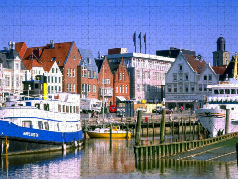 Stadt Husum am Hafen - CALVENDO Foto-Puzzle'