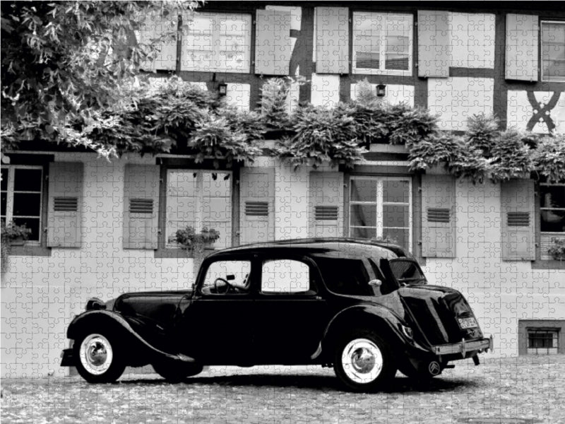 Ein Motiv aus dem Kalender Citroën 11 CV Traction Avant in schwarzweiss 1000 Teile Puzzle quer - CALVENDO Foto-Puzzle'