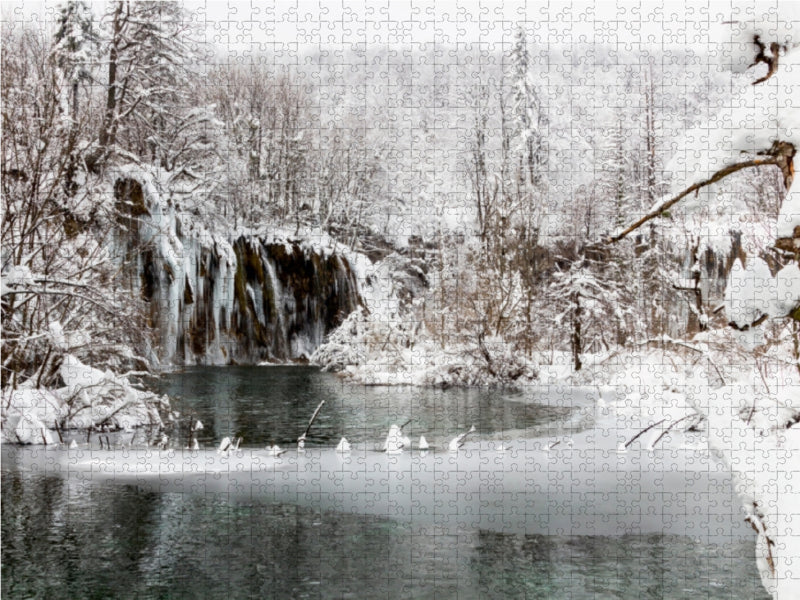 Winter impressions Plitvice National Park - CALVENDO photo puzzle 