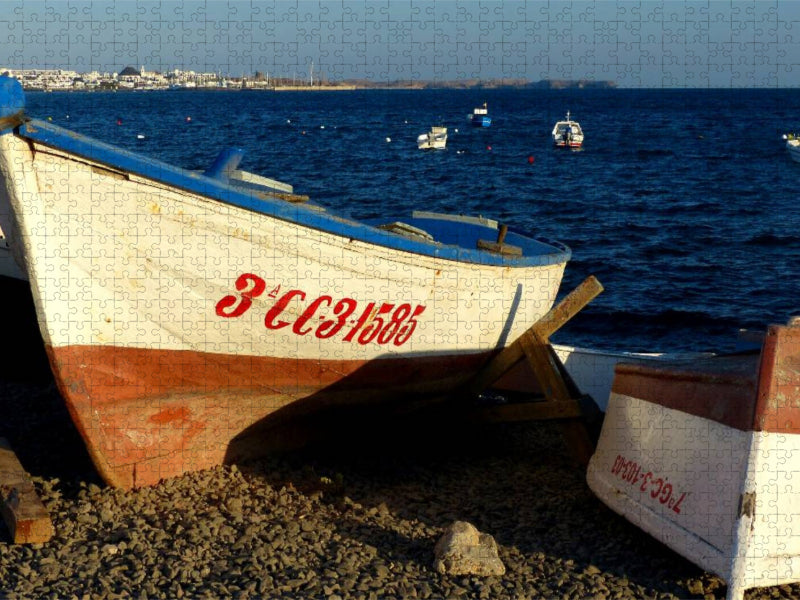 Boote auf Lanzarote - CALVENDO Foto-Puzzle'