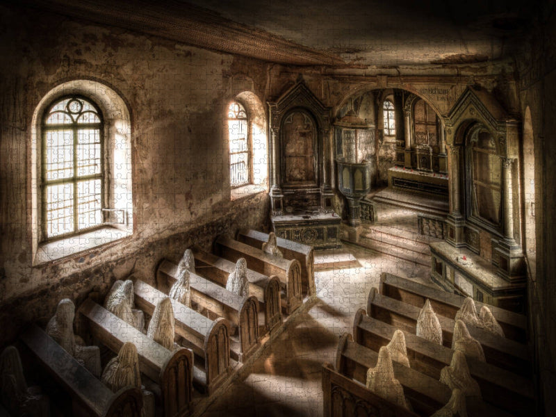 "Ghost Chapel" - alte, verlassene Kirche in Tschechien - CALVENDO Foto-Puzzle'