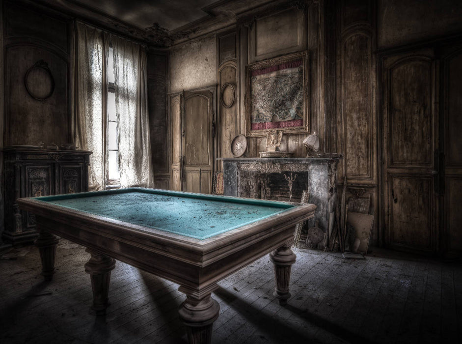 "Billard" - altes, verlassenes Chateau in Frankreich - CALVENDO Foto-Puzzle'