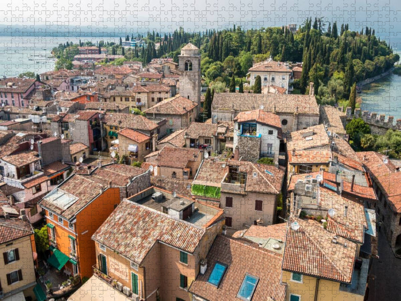 Blick vom Scaliger Castle in Sirmione - CALVENDO Foto-Puzzle'