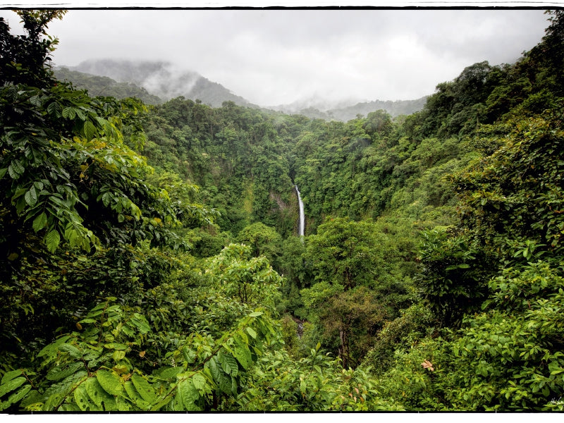 Wasserfall im Paradies -Nationalpark im Südosten Costa Ricas 1000 Teile Puzzle quer - CALVENDO Foto-Puzzle'