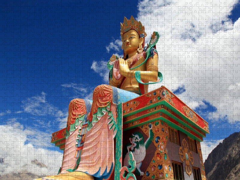 Maitreya Buddhastatue / Diskit / Nubra Valley - CALVENDO Foto-Puzzle'