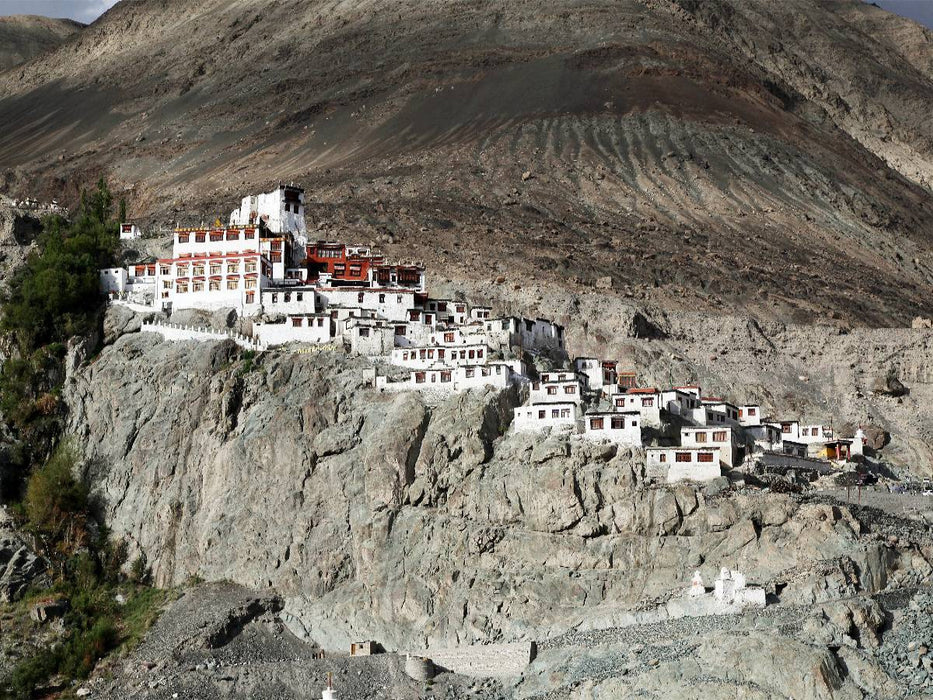 Kloster Diskit / Nubra Valley - CALVENDO Foto-Puzzle'