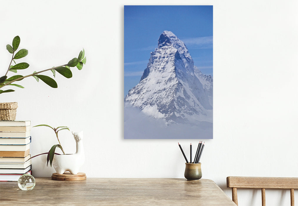 Premium Textil-Leinwand Premium Textil-Leinwand 60 cm x 90 cm hoch Matterhorn und die Wolken