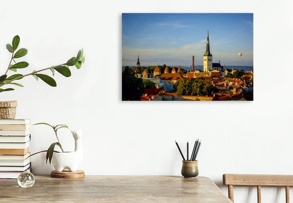 Premium Textil-Leinwand Premium Textil-Leinwand 120 cm x 80 cm quer Blick über die Dächer der unteren Altstadt mit St. Olaikirche