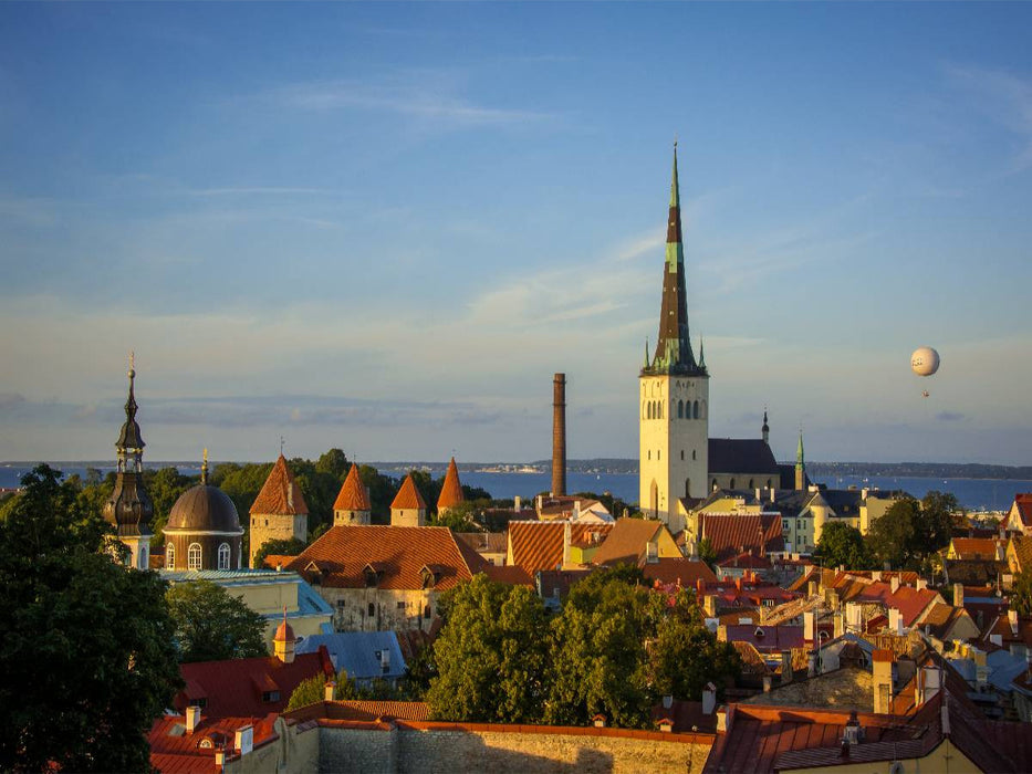 Blick über die Dächer der unteren Altstadt mit St. Olaikirche - CALVENDO Foto-Puzzle'