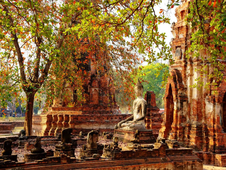 Buddha Statue im Wat Mahathat - CALVENDO Foto-Puzzle'