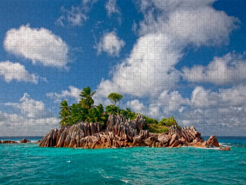 St. Pierre Island - Seydhellen - CALVENDO Foto-Puzzle'