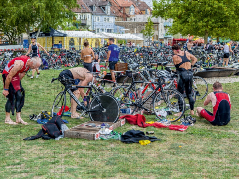 Triathlon transition zone - CALVENDO photo puzzle 