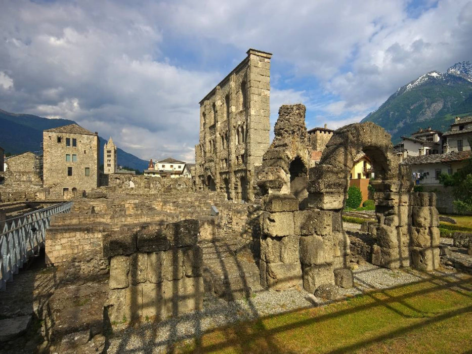 Römisches Theater, Aosta - CALVENDO Foto-Puzzle'