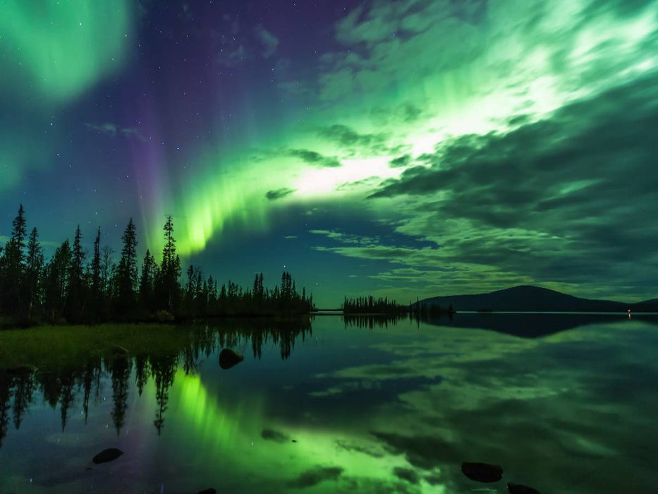 Polarlicht über dem Jerisjärvi (Finnland) - CALVENDO Foto-Puzzle'