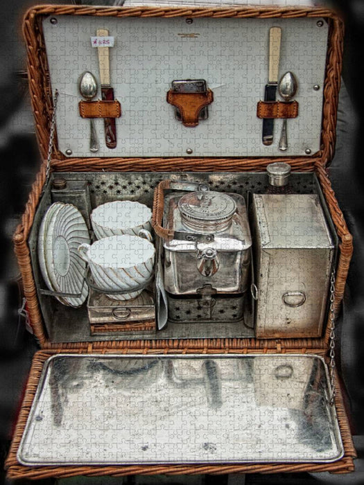 Alter Picknickkorb - CALVENDO Foto-Puzzle'