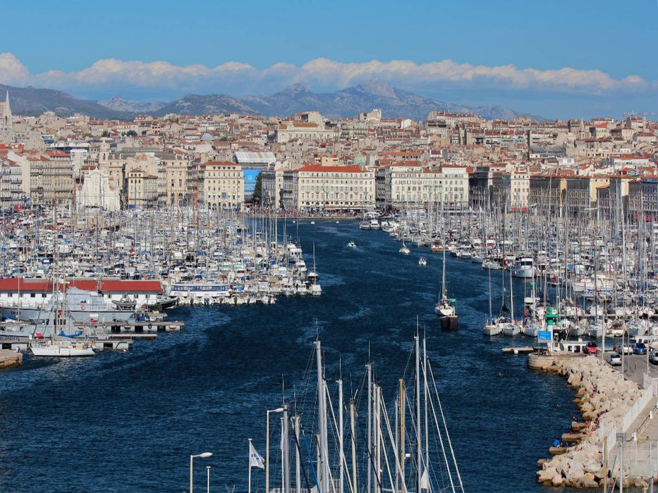 Einfahrt zum Vieux Port in Marseille - CALVENDO Foto-Puzzle'